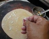 शिंगाडा पोळी (Shingada Poli Recipe In Marathi) रेसिपी स्टेप 3 फोटो 