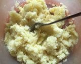 รูปขั้นตอนการทำที่ 3 ของ Cheesy Potato Pancake