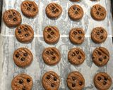 Foto langkah ke 4 dari resep Chococips cookies 😃.