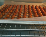 Foto langkah ke 7 dari resep Palm Cheese Cookies.