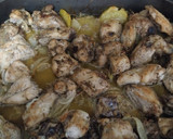 Foto del paso 7 de la receta: 🍗 Pollo en trozos al horno con especias 🌿