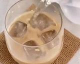 Foto langkah ke 2 dari resep Es Kopi Gula Aren.