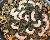 Foto del paso 8 de la receta: Arroz Negro Valenciano al Gambón