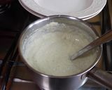 Foto del paso 3 de la receta: Ravioli rellenos de queso y trufa con salsa de brécol