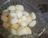 A picture of step 3 of Apple murabba.