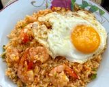 Foto langkah ke 10 dari resep Nasi Goreng Udang.