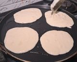 A picture of step 1 of Dora cake.