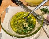 Une image de l'étape 2 de Maquereaux marinés à l’huile d’olive et au citron.
