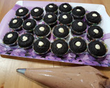 Foto del paso 15 de la receta: Cupcakes Rudolph de cerveza negra, crema de queso y Nutella!!!