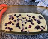 Foto del paso 4 de la receta: Cuadraditos proteicos de ricota y frutos rojos