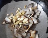 अंडा करी (anda curry recipe in marathi) रेसिपी स्टेप 1 फोटो 