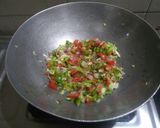 A picture of step 3 of Veg sago poha.