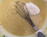 A picture of step 5 of Apple rose cake.
