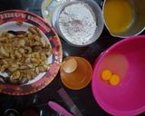 Foto langkah ke 1 dari resep Banana sponge cake.