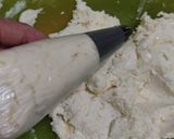 Foto langkah ke 4 dari resep Sagu Keju Topping Basil (Kue kesukaan Eyang Mami).