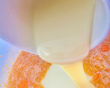Foto del paso 2 de la receta: BUDÍN DE MANDARINA Y LECHE CONDENSADA 🍊🥮🍶