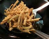 Foto langkah ke 3 dari resep Stik bawang.