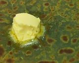 બટર પાલક પરોઠા (Butter Palak Paratha Recipe In Gujarati) રેસીપી સ્ટેપ3ફોટો