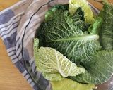 Foto del passaggio 1 della ricetta Timballo di tagliatelle e verza