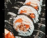 Foto langkah ke 4 dari resep Korean Gimbap w/ Salmon.