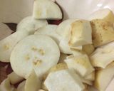 A picture of step 1 of Orangelicious fruit salad.