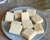 صورة لخطوة 6 من وصفة مكعبات الكاسترد بجوز الهند 🥥