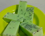 Foto langkah ke 3 dari resep Agar-Agar Susu Selasih.