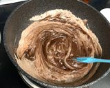 Hình bước làm 2 của món Nama chocolate (Công thức đậm socola)