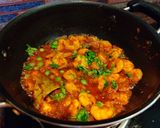 A picture of step 5 of Shrimp Masala.
