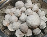 Foto langkah ke 4 dari resep Bakso sapi rumahan mantap & praktis.
