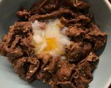 Foto langkah ke 4 dari resep Gyu Don + Onsen Tamago (Japanese Beef Bowl).