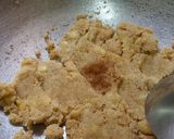 A picture of step 3 of Rava banana halwa.