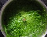 पौष्टीक पालक पराठा (palak paratha recipe in marathi) रेसिपी स्टेप 2 फोटो 