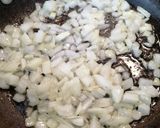 Foto del paso 2 de la receta: Filetes de pollo en salsa de foie gras y Pedro Ximénez