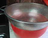 A picture of step 4 of Ilaichi sharbat.