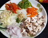 A picture of step 2 of Spaghetti Pasta in Indian Style.