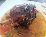 Foto del paso 2 de la receta: 190. Codillo al ajo y perejil con pimentón / Cocción lenta