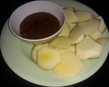 Foto langkah ke 3 dari resep Rujak Mangga Bumbu Kacang.
