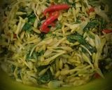 Foto langkah ke 5 dari resep Tumis bunga,daun pepaya dan daun kelor.