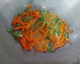 A picture of step 3 of Singapore Chicken Laksa with Vegetables.
