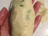 Bolinho de mandioca recheada (Bollitos de mandioca rellena)