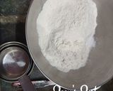 A picture of step 2 of Crisp Rice Scones.