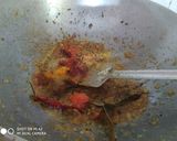 A picture of step 3 of Crab curry.