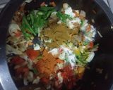 A picture of step 4 of Vegetable Pulao.