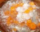 Foto langkah ke 3 dari resep Sop Bening Bayam Wortel.
