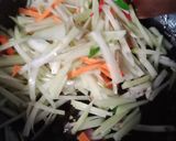 Foto langkah ke 3 dari resep Tumis Labu Siam dengan Acar Kimchi.
