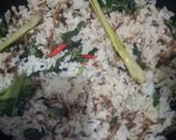 Foto langkah ke 4 dari resep Nasi bakar teri pete.