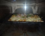 A picture of step 1 of Chicken tikka pizza.