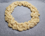 Foto del paso 4 de la receta: Roscón de Reyes de nata y crema para celíacos en Thermomix