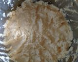 A picture of step 2 of South Indian Dahi wada.
